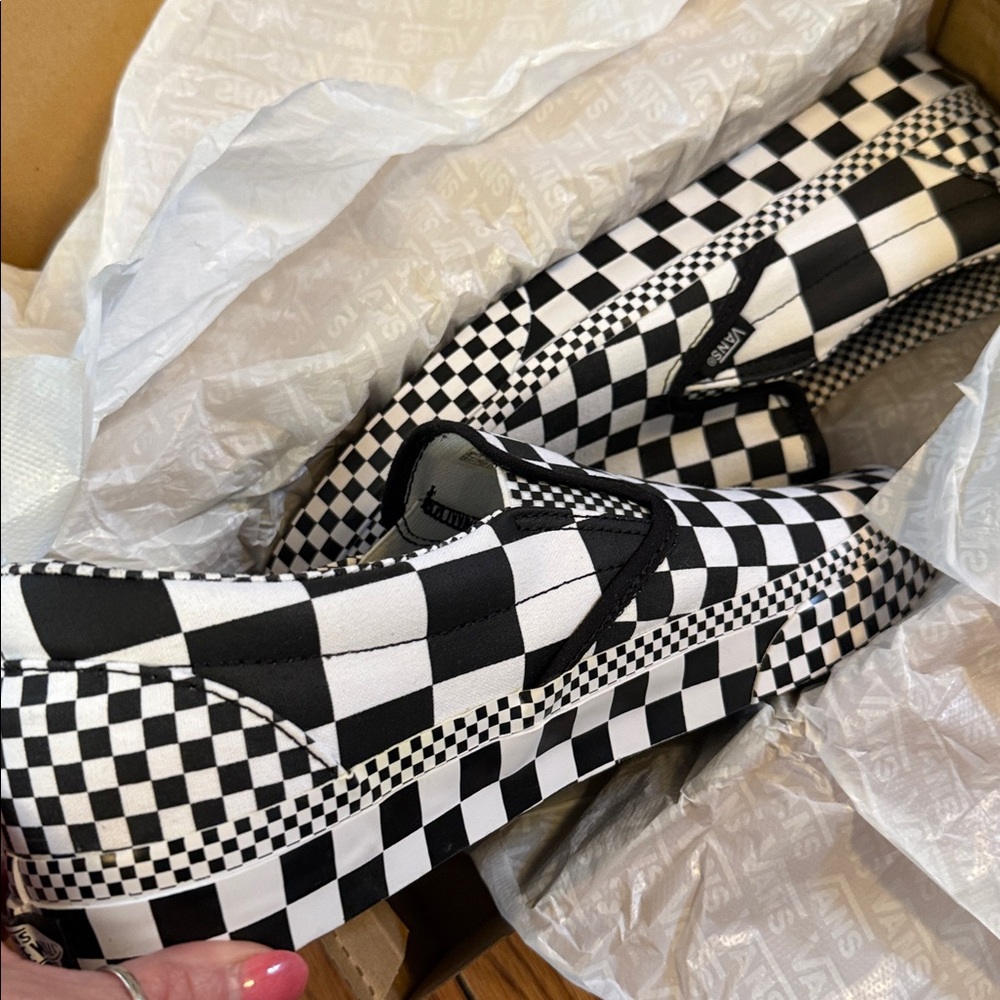 NWB VANS Men’s Authentic Classic Checkerboard - Picture 9 of 12
